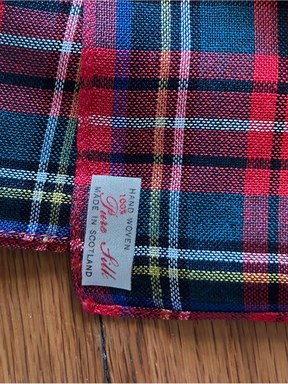 100% Pure Silk Royal Stewart Tartan Plaid Hand-Woven Kerchief 28in x 28in